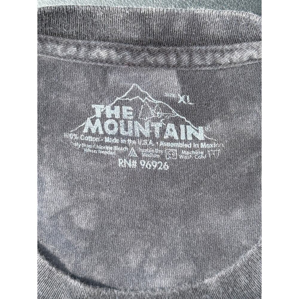 The Mountain Wolf Graphic T-Shirt Size XL Gray Black Tie Dye Rocio Malave USA - Picture 3 of 4